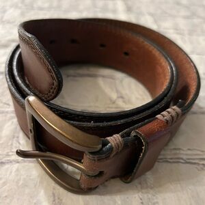 COLUMBIA CHUNKY THICK VINTAGE BROWN BELT STITCHING DETAILS MENS BELT SIZE 40